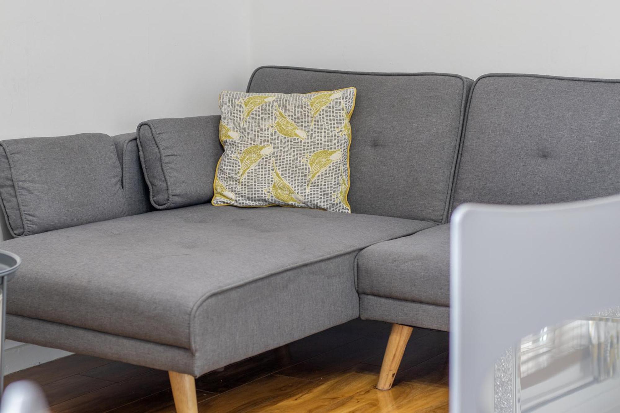 1 Bed Apartment Central Hamilton Free Wifi With Great Transport Links To Glasgow ภายนอก รูปภาพ
